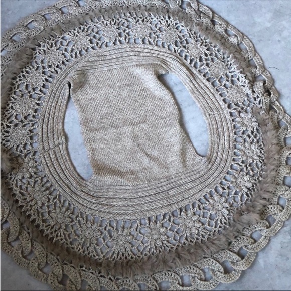 🎯HOST PICK🎯- Crochet sweater 🧶 - Picture 8 of 10